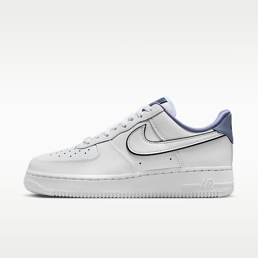 新品、未使用！ ナイキ フォースワン 07 Nike Air Force 26 NIKE公式】ナイキ エア フォース 1 '07 エッセンシャル ウィメンズ